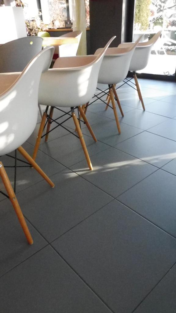 Stoelen / Eames /replica, Huis en Inrichting, Drie, Wit, Zo goed als nieuw, Eames