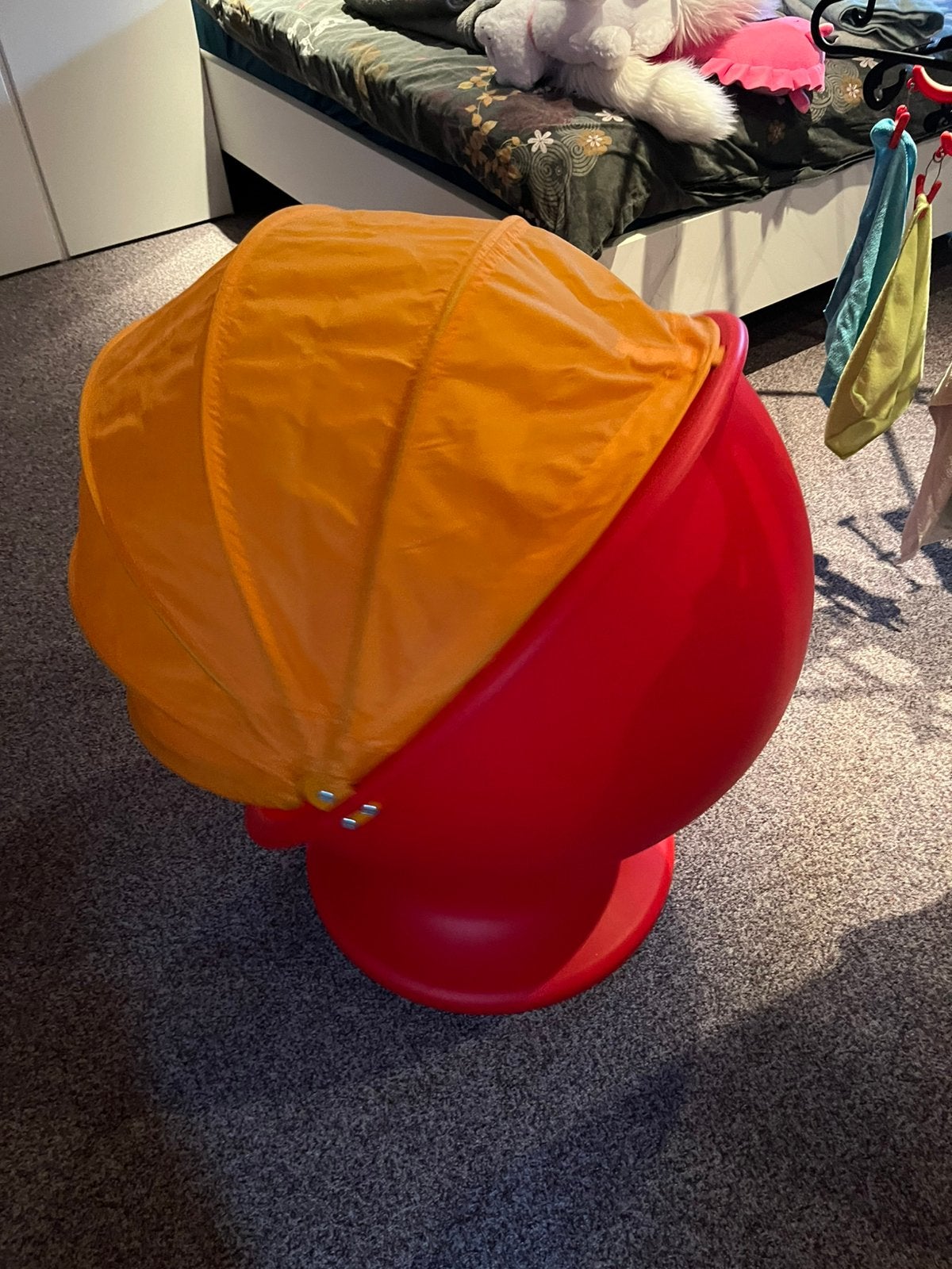 Kinderen ei Ikea, Enlèvement, Comme neuf