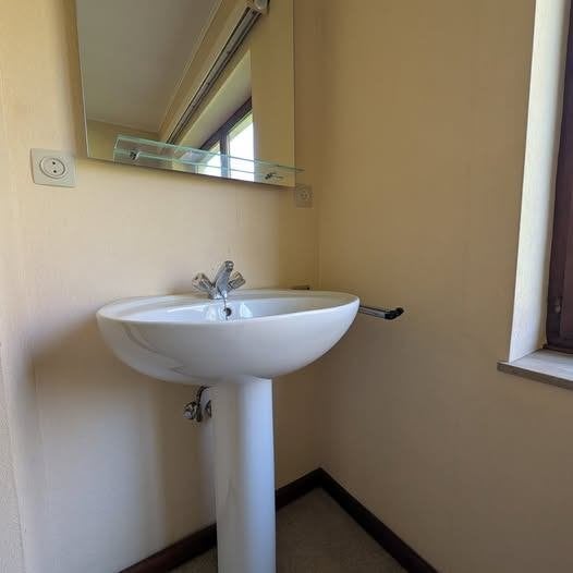 Lavabo sur colonne blanc complet (avec robinet), Bricolage & Construction, Sanitaire, Enlèvement, Robinet