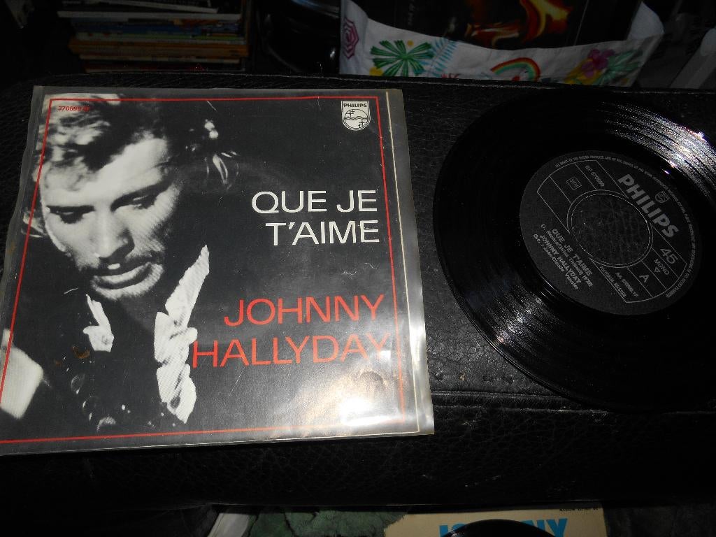 45T Johnny Hallyday " Que je t'aime", Enlèvement ou Envoi