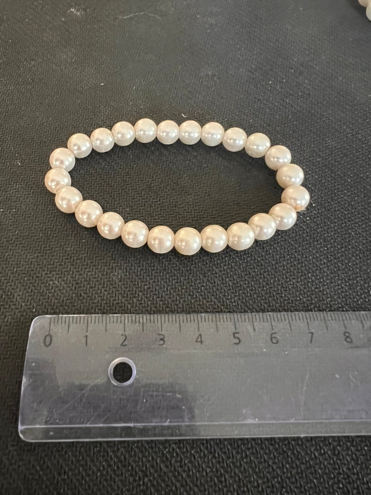 Parel armband, Ophalen of Verzenden, Zo goed als nieuw, Beige