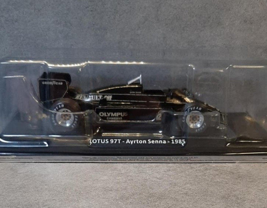 Premium collectibles/1:24/Ayrton Senna Lotus 97T #12-1985/F1, Hobby en Vrije tijd, Modelauto's | 1:24, Nieuw, Auto, Overige merken