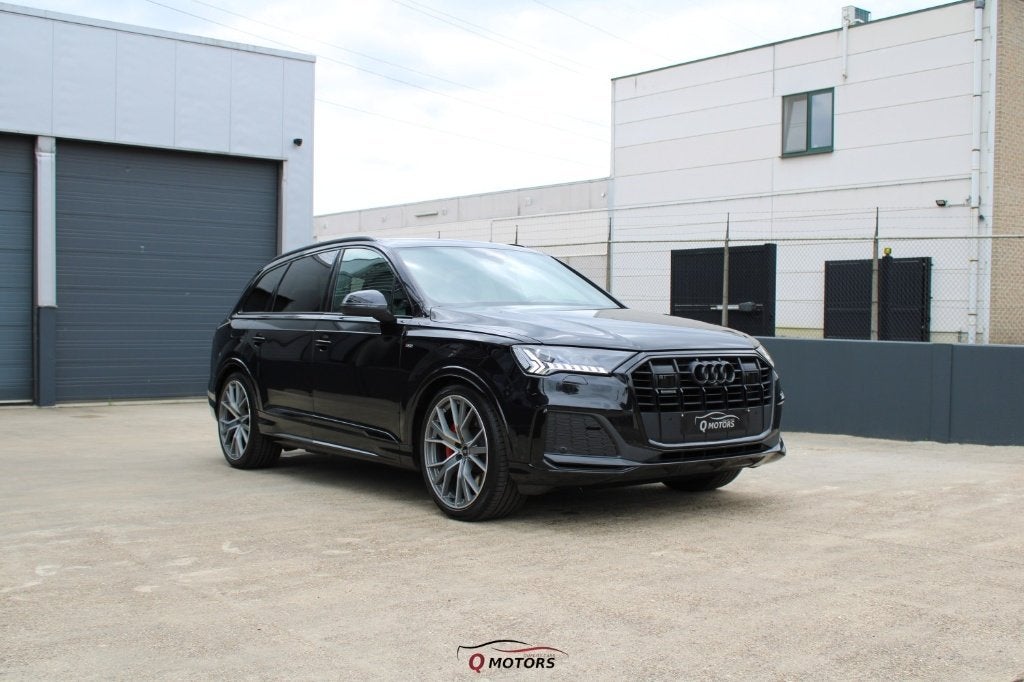Audi Q7 55 TFSi E S line/PANO/ACC/LED/CAMERA/B&O/HUD, Auto's, Audi, Automaat, 2995 cc, Zwart, Leder