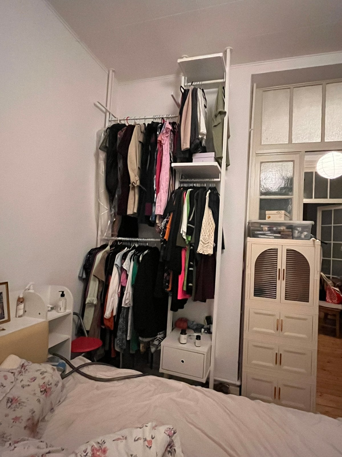 Armoire ouverte - IKEA en bon état, Maison & Meubles, Armoires | Penderies & Garde-robes, Enlèvement, Utilisé