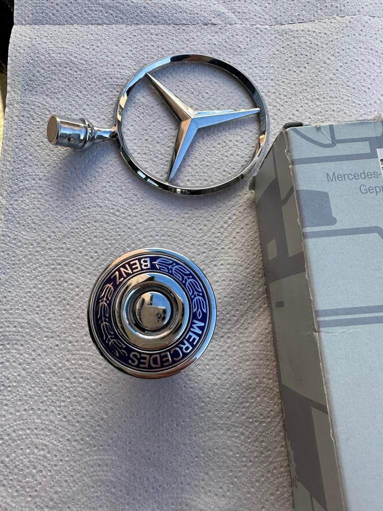 Étoile Mercedes amovible, Enlèvement, Mercedes-Benz