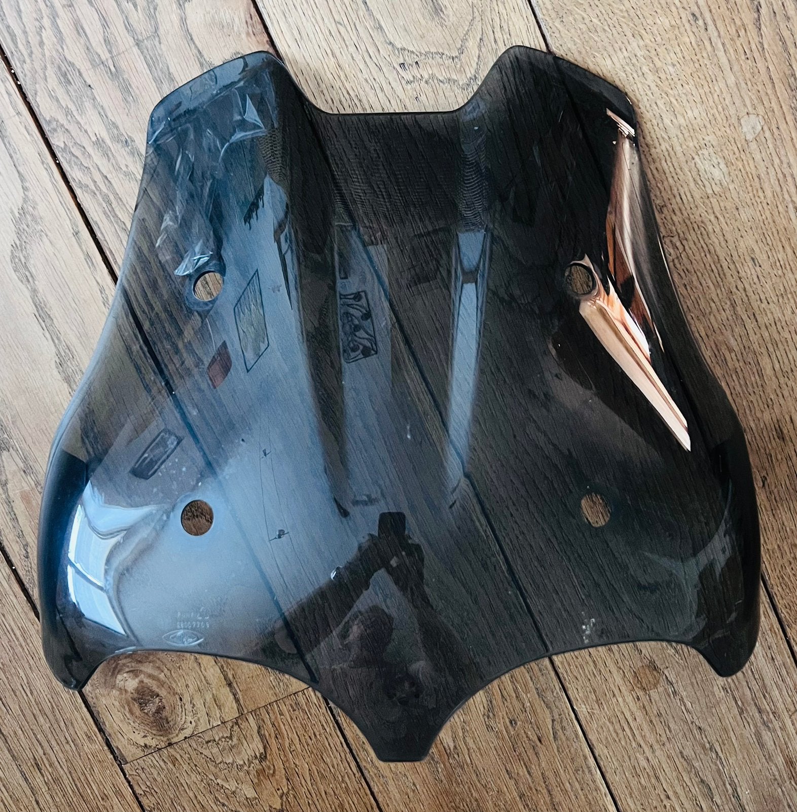 Pare-brise d’origine Guzzi V85TT 2023, Particulier