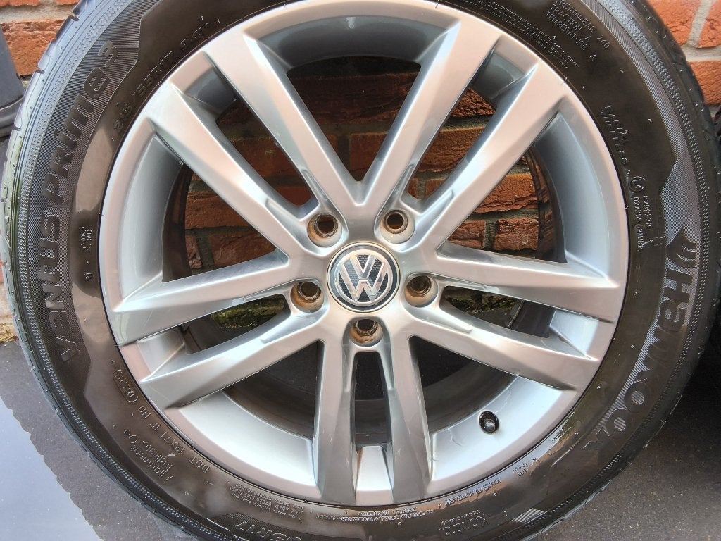 Volkswagen Borbet 17inch velgen + Hankook banden, Auto-onderdelen, Banden en Velgen, Banden en Velgen, Zomerbanden, 17 inch, 215 mm