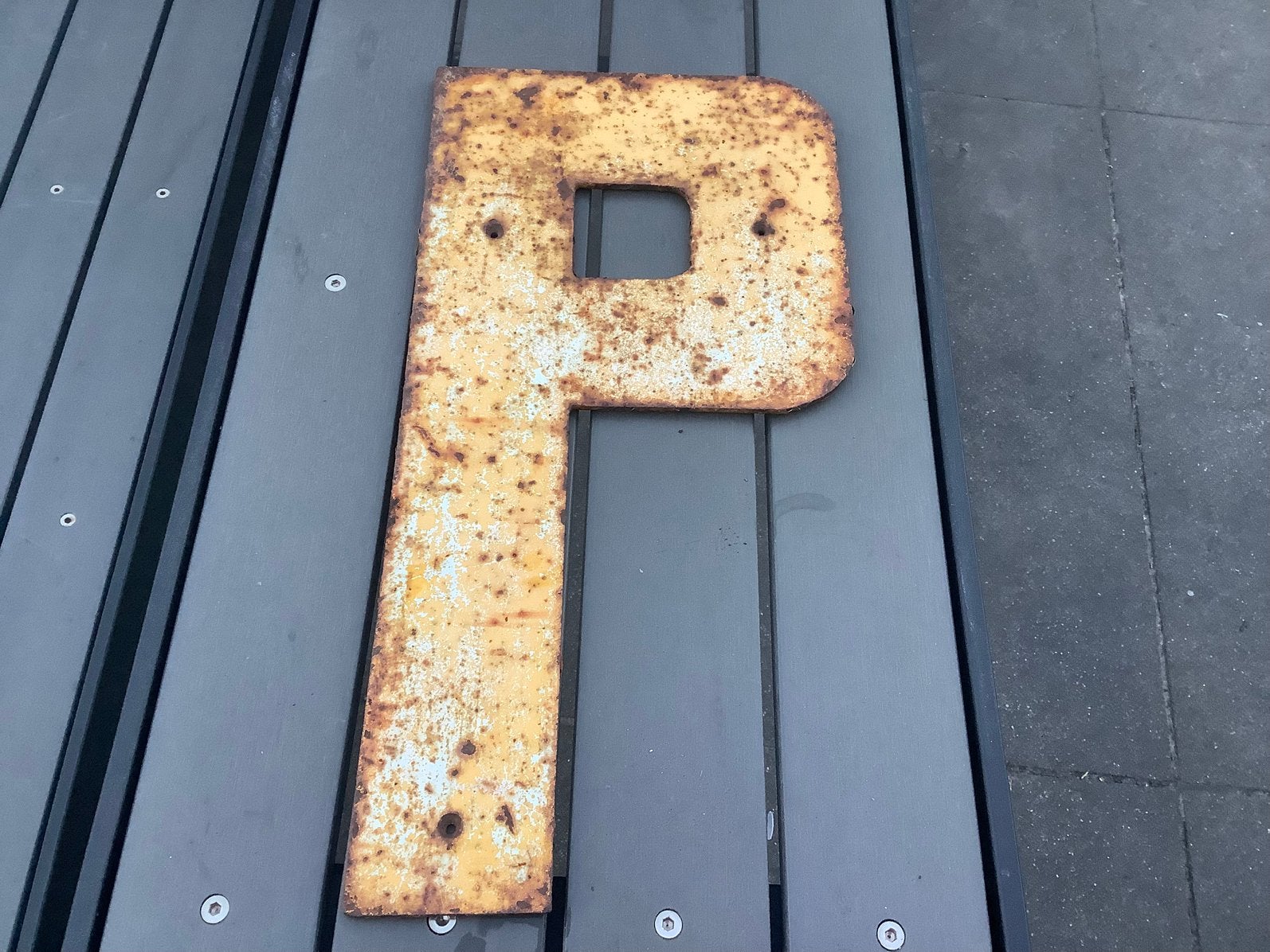 PARKEERBORD, Ophalen, Zo goed als nieuw