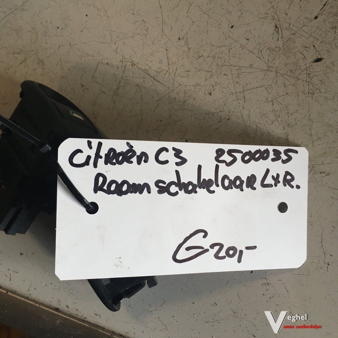 Citroen C3  1.1   2007 Wagennr 2500035  Raamschakelaar Links, -, Utilisé, -, -