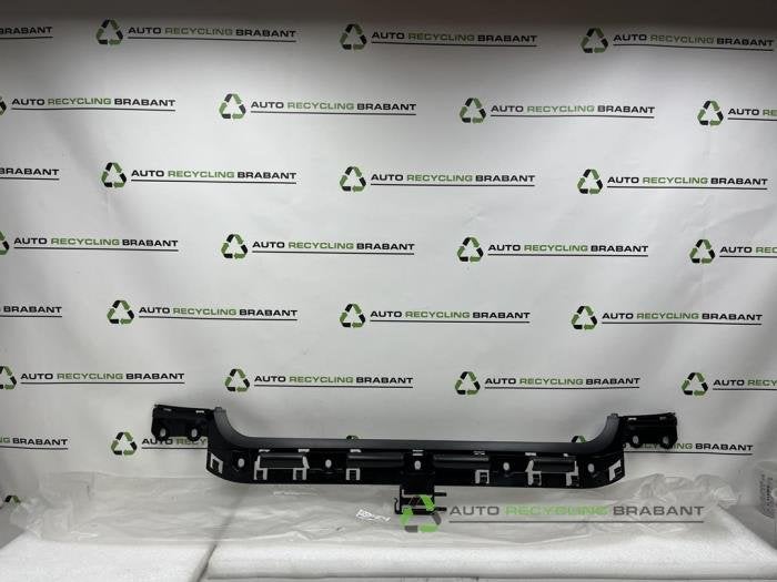 Support pare-chocs arrière centre d'un BMW 1-Serie, -, 3 mois de garantie, Utilisé, -