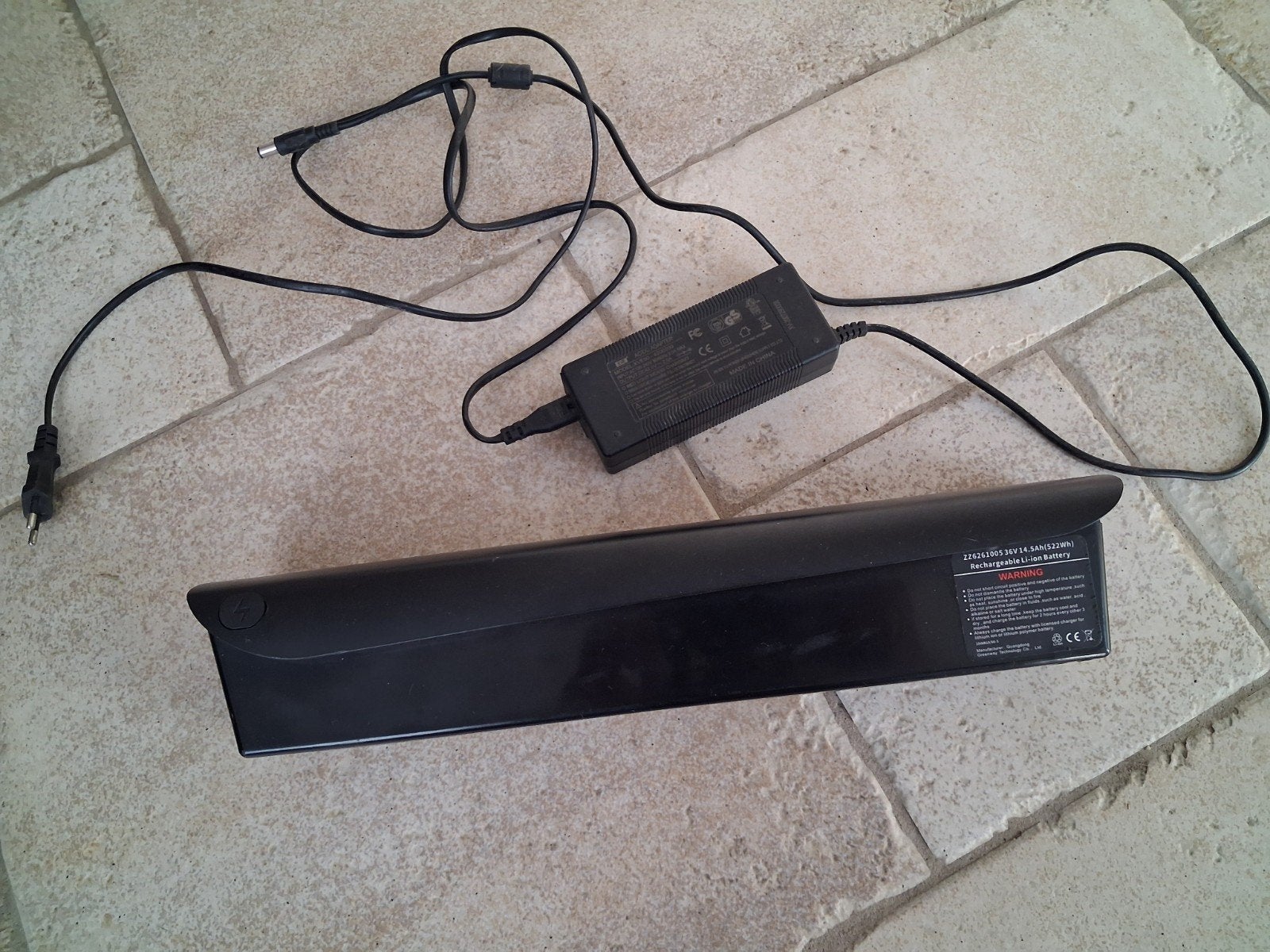 Fiets accu 36V 522Wh met oplader, Ophalen of Verzenden