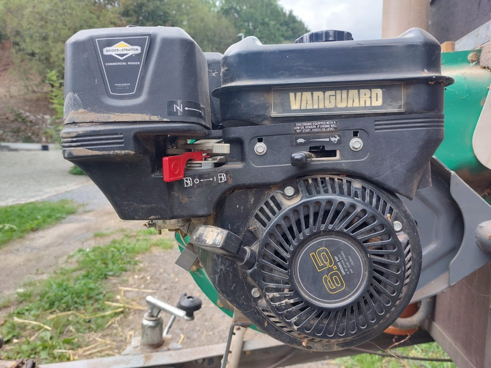 aspirateur à feuilles, Enlèvement