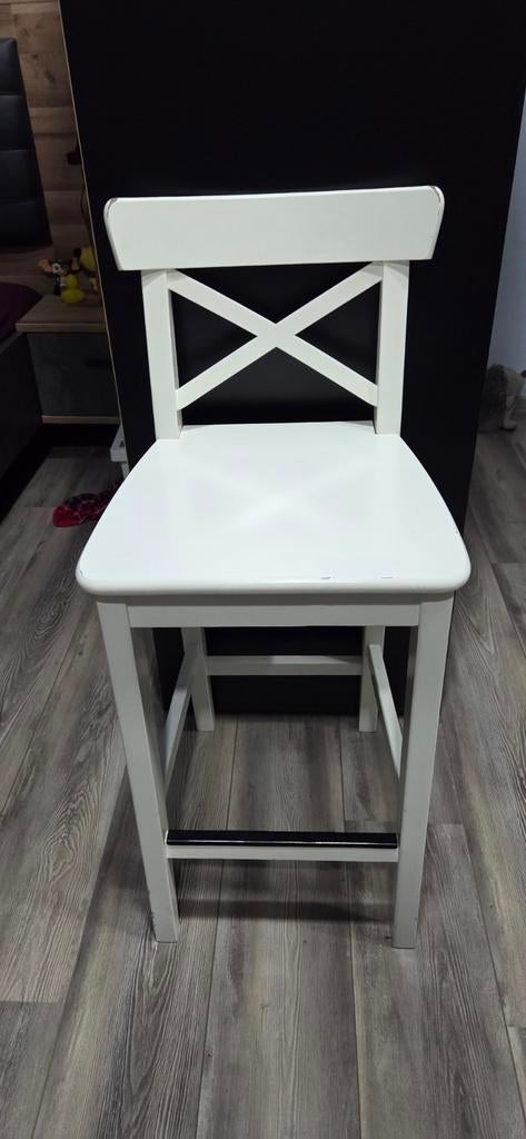 5 stoelen ikea met gebruiksporen 50 euro voor de 5 stoelen, Huis en Inrichting, Barkrukken, Ophalen