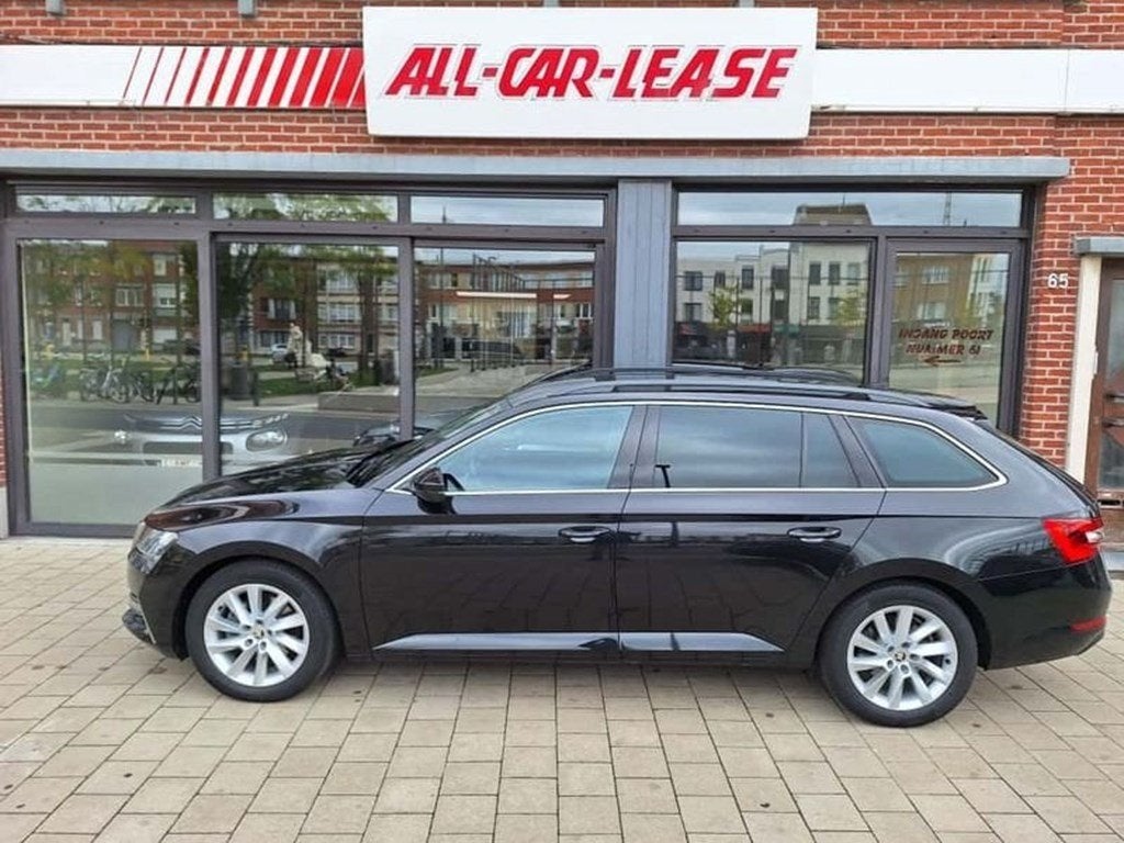 Skoda Superb Ambition 1,4 TSI iV 6-speed aut., Autos, Achat, Euro 6, 35 g/km, Noir
