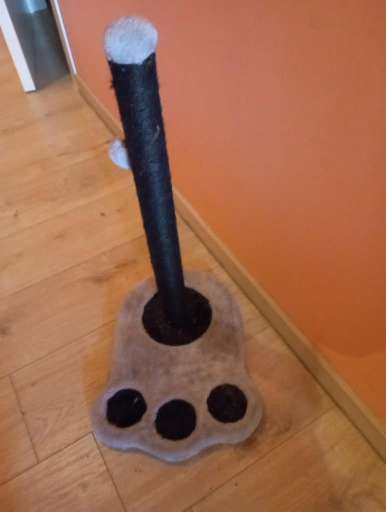 Kleine krabpaal, Dieren en Toebehoren, Ophalen, Zo goed als nieuw, Krabpaal