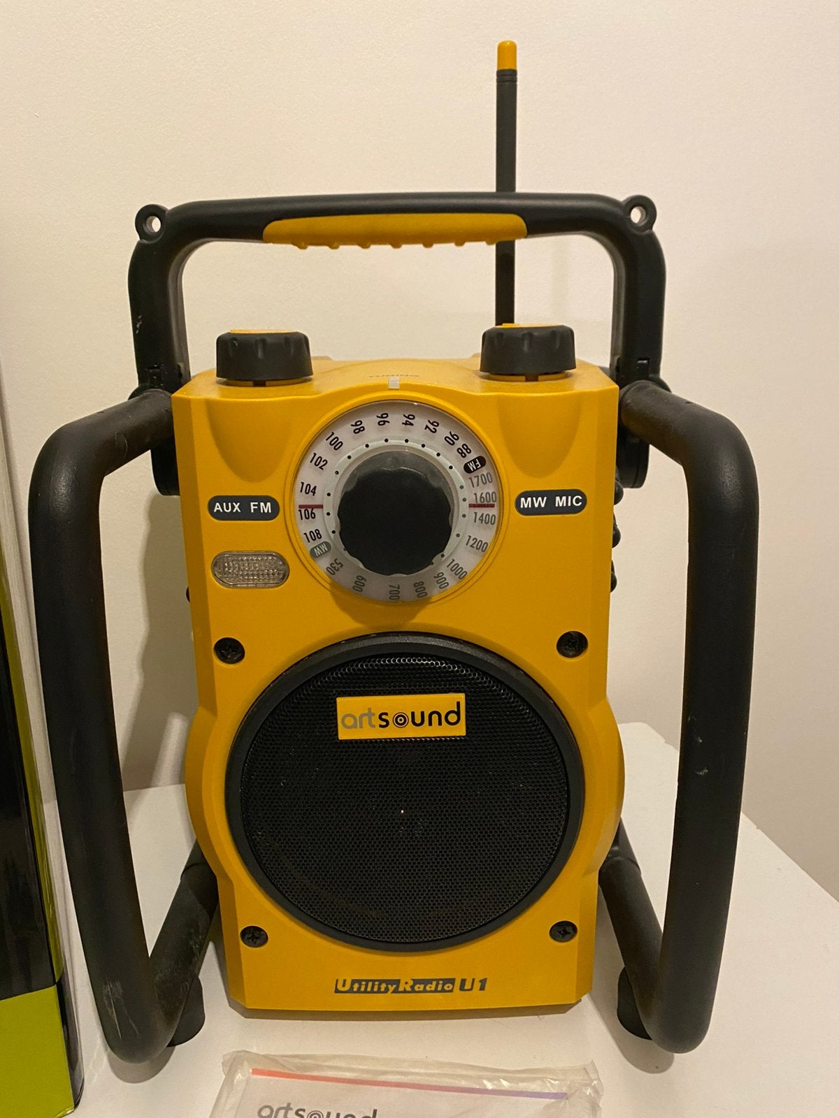 Werfradio, Ophalen, Zo goed als nieuw