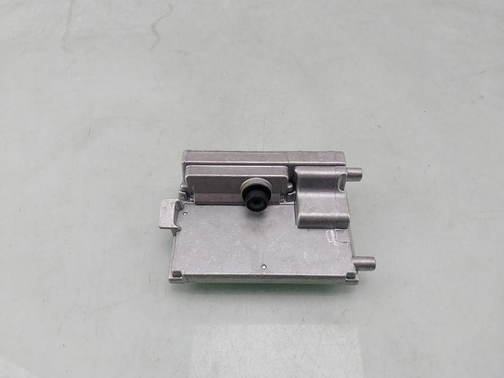 CAMERA AVANT Skoda Octavia Combi (NXAC) (|5WA980653A|), Utilisé, Skoda