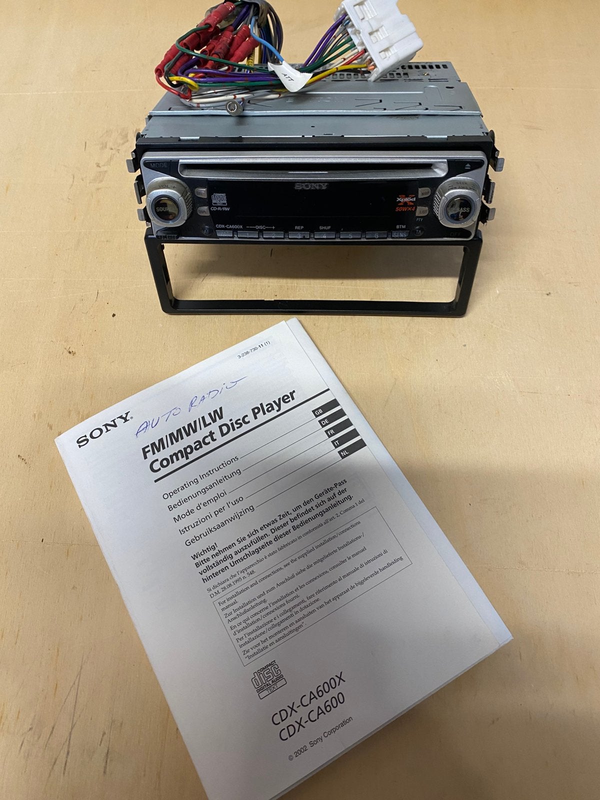 Auto radio cd, Auto diversen, Autoradio's, Ophalen of Verzenden, Zo goed als nieuw
