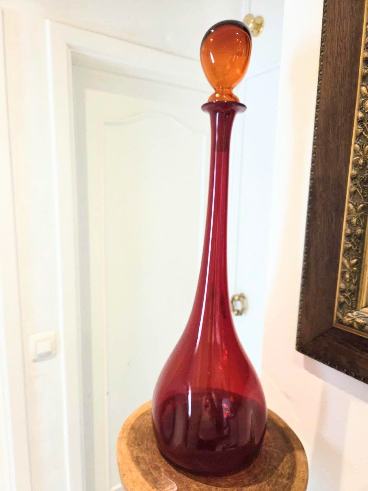 Rare et grande carafe en verre faite à la main - rouge foncé, Enlèvement ou Envoi