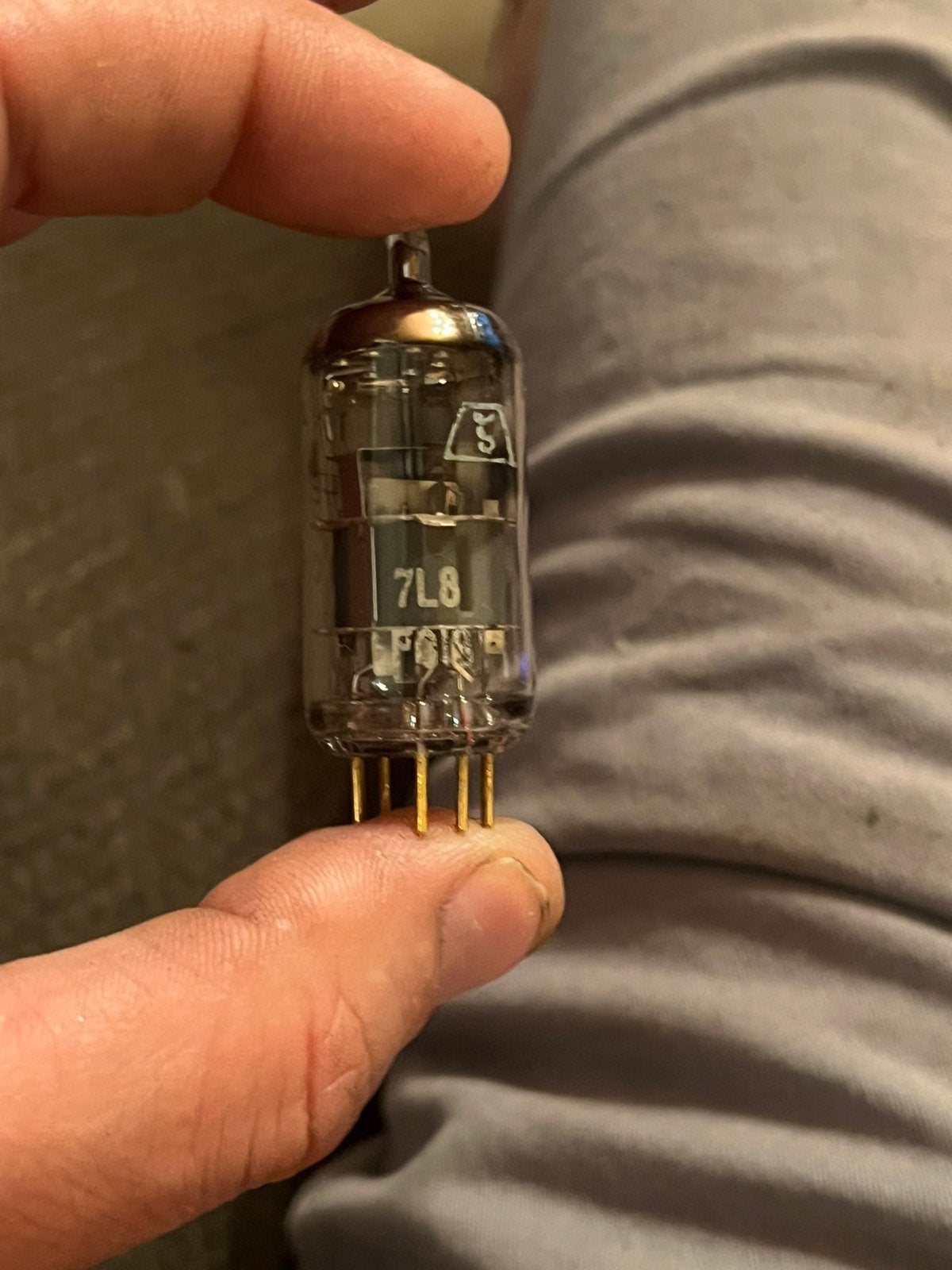 Nos e88cc, taille pincée, 78L, Saint Graal, Enlèvement ou Envoi, Tube ou Tubes