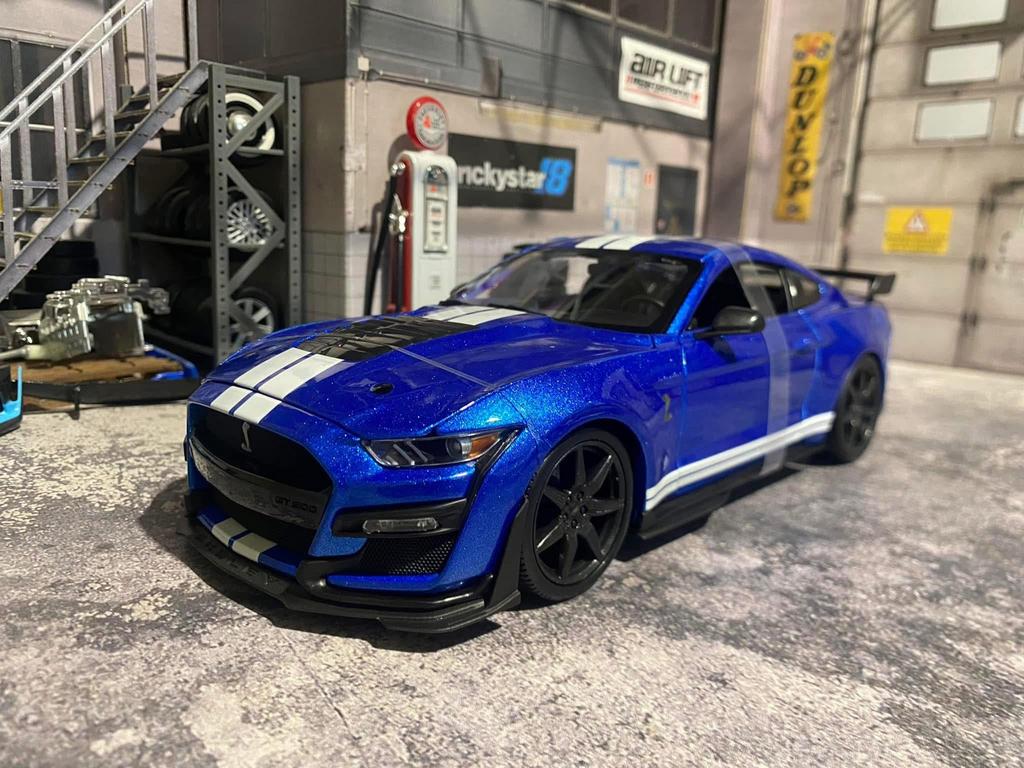 1:18 Mistang Shelby GT500 - nieuw in doos, Hobby en Vrije tijd, Ophalen of Verzenden, Zo goed als nieuw, Auto, Maisto
