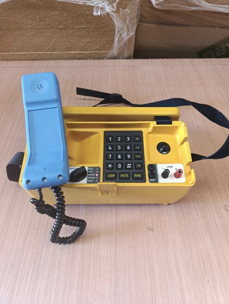 Combiné d'Essai Télécom Vintage Chesilvale DSTS 5, Enlèvement, Comme neuf, Centrale ISDN