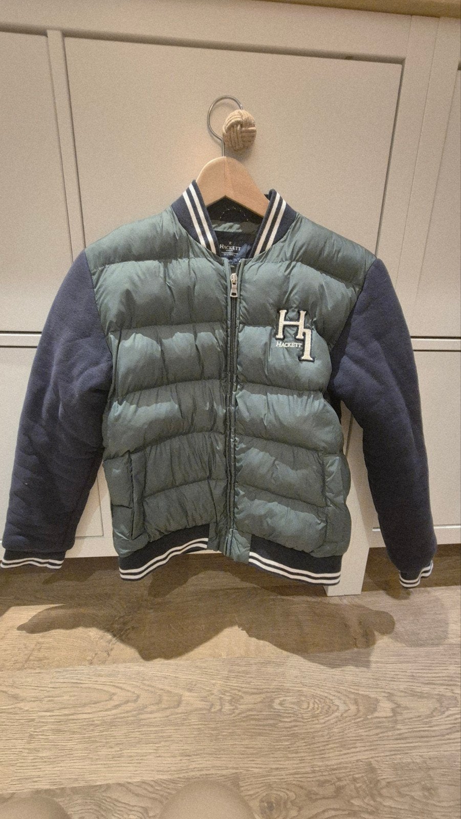 Hackett jas - 14j/164 - zeer goede staat, Kinderen en Baby's, Ophalen, Zo goed als nieuw, Hackett, Jongen