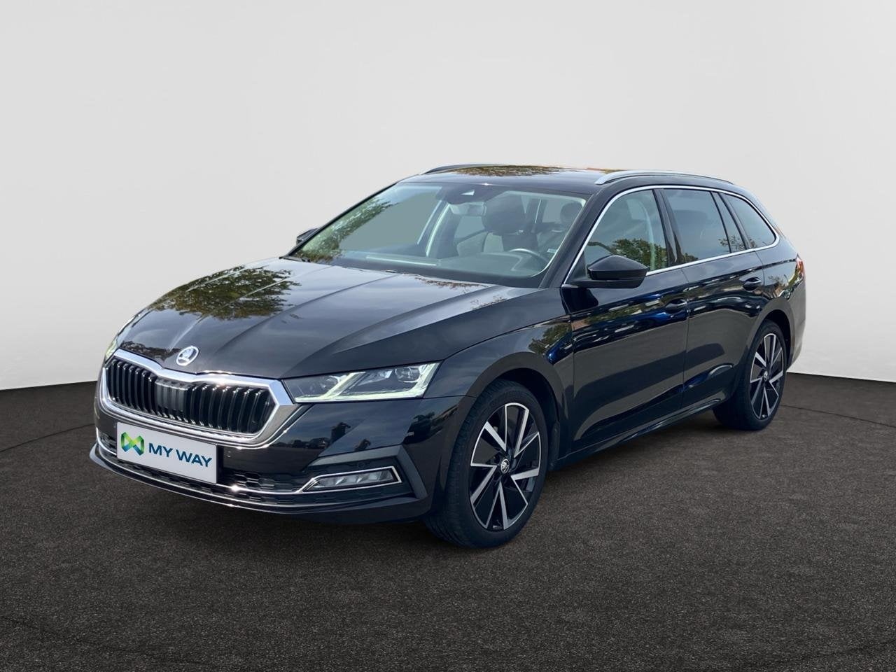 Skoda Octavia Combi 1.5 TSI 150pk 6v Style el. koffer / verw, Auto's, Zwart, 130 g/km, https://public.car-pass.be/vhr/350be49c-2ca2-473c-b4b2-67bb28daeb7d