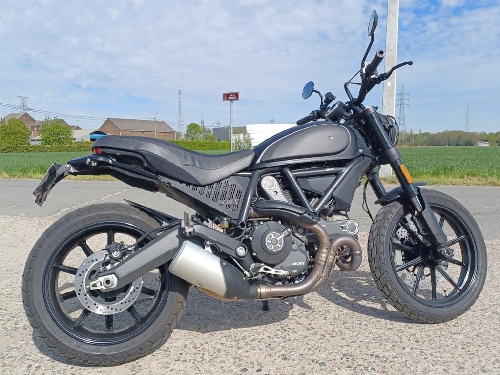 Ducati scrambler 800 full throttle 2016 9800kms CT OK, Motoren, Motoren | Ducati, Particulier