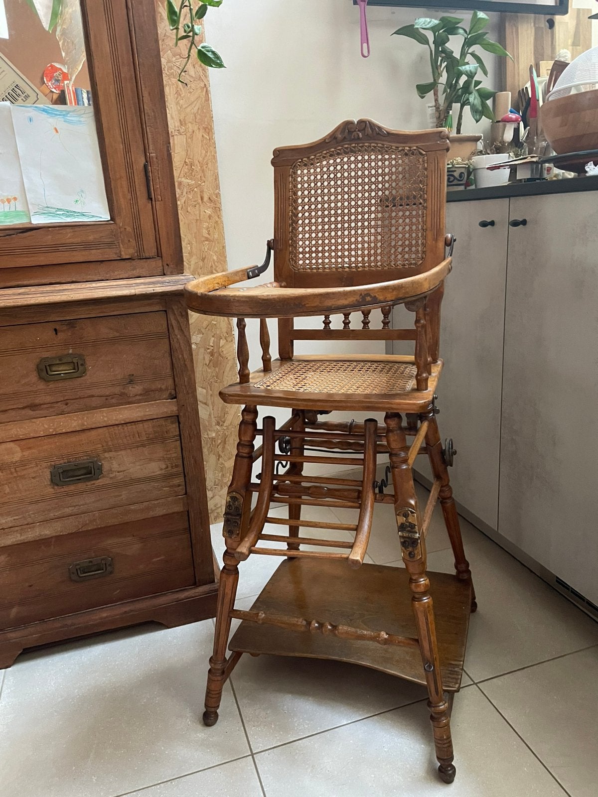 Prachtige antieken kinderstoel vintage, Antiek en Kunst, Ophalen