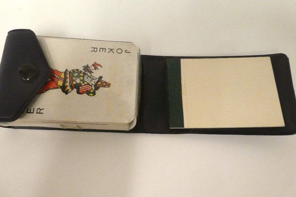 Jeux de Cartes avec son étuit, Bloc note et crayon Vintage, Enlèvement, Carte(s) à jouer