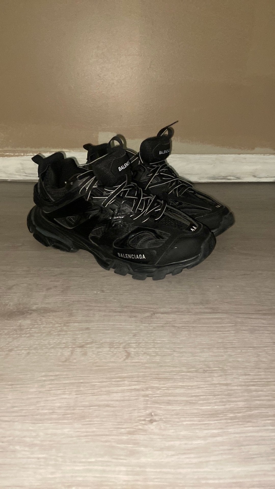 Balenciaga tracks, Ophalen of Verzenden, Zo goed als nieuw, Zwart