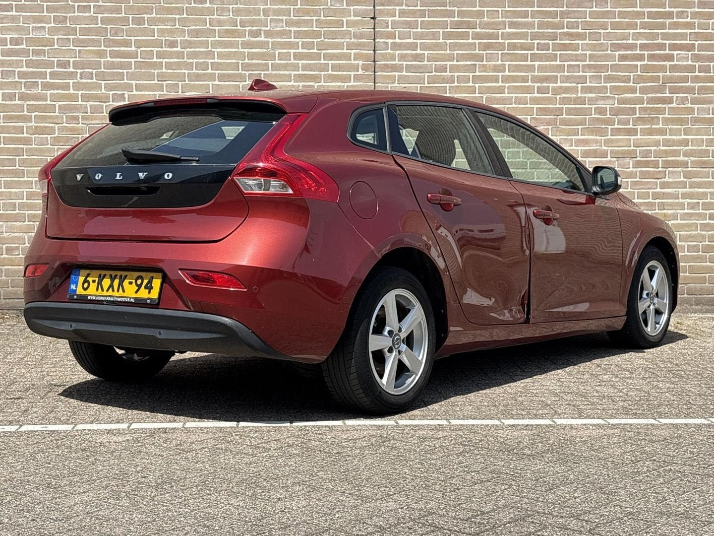 Volvo V40 1.6 D2 | Camera | Cruise | Airco |, Auto's, Volvo, 88 g/km, V40, Te koop, Start-stop-systeem