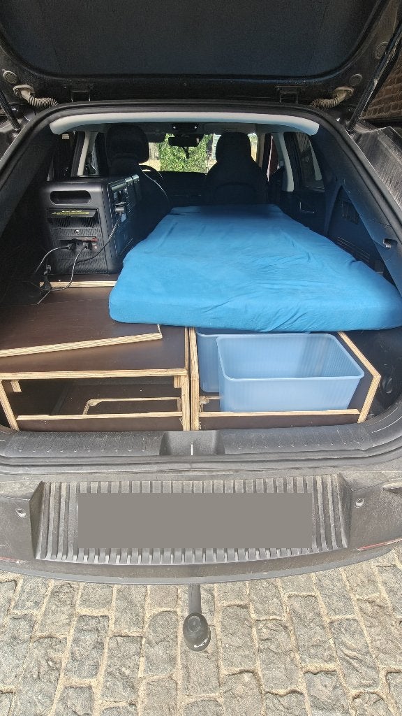 Kia EV6 – Aménagement camping / lit sur mesure démontable, Enlèvement, Comme neuf
