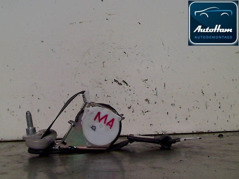 CEINTURE DE SECURITE ARRIERE CENTRALE Renault (|8200661276|), Utilisé, Renault