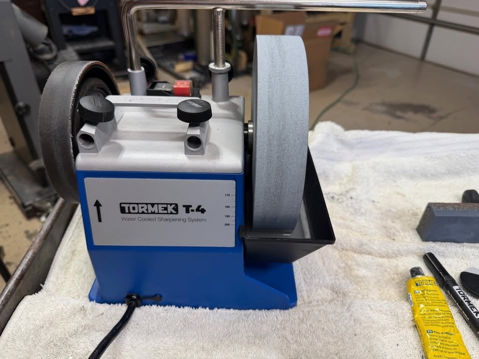 Tormek T-4 Professional slijpsysteem, Doe-het-zelf en Bouw, Ophalen of Verzenden, Zo goed als nieuw, Minder dan 700 watt, Werkbankslijpmachine