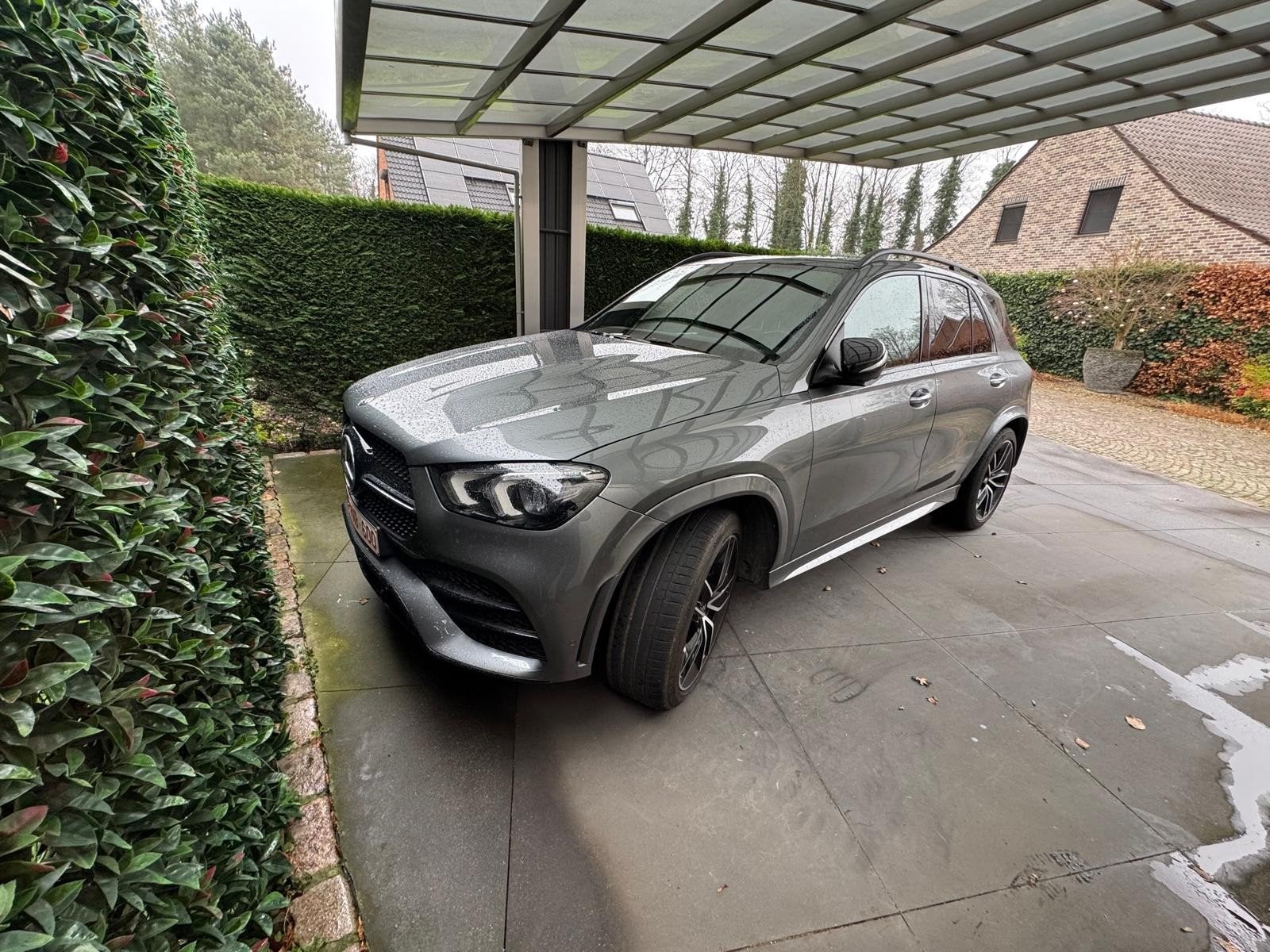 Mercedes GLE 300, Autos, Cuir, Achat, 4 portes, Carnet d'entretien