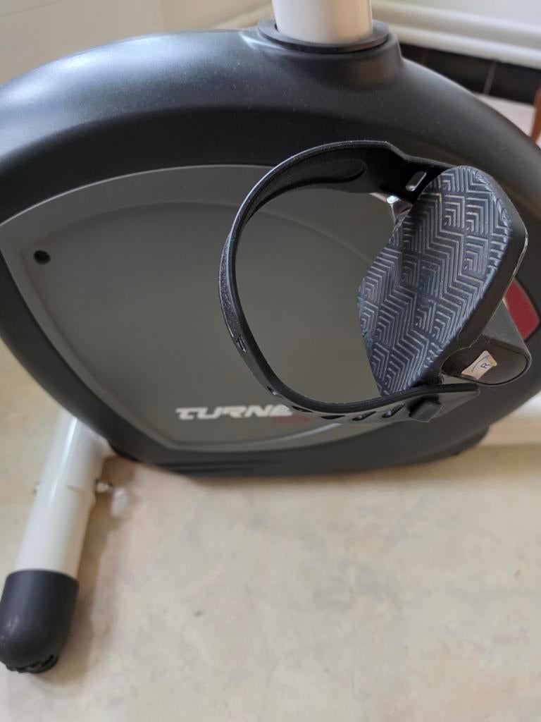 Hometrainer, Sport en Fitness, Ophalen, Zo goed als nieuw, Metaal, Benen