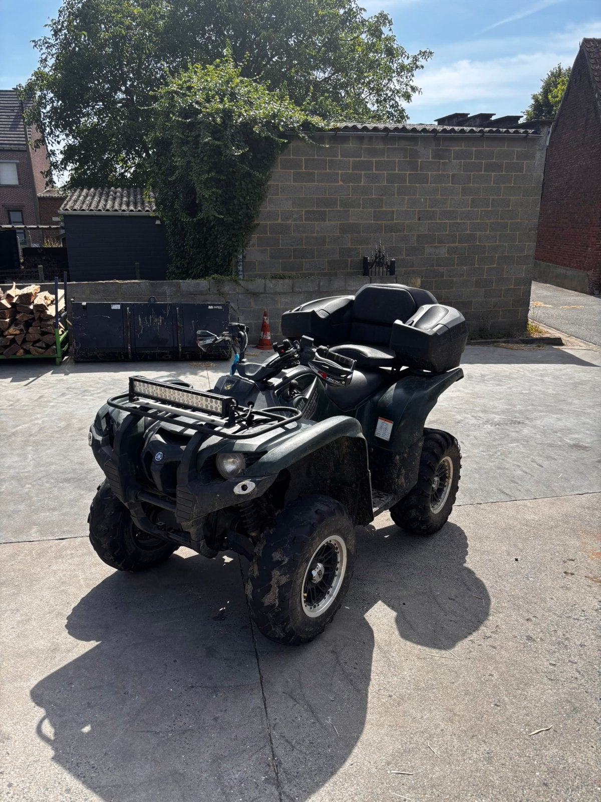 Grizzly 700, Motoren