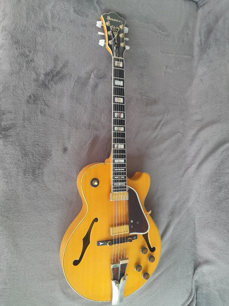 Ibanez GB10, Musique & Instruments, Instruments à corde | Guitares | Électriques, Enlèvement, Comme neuf, Hollow body, Ibanez