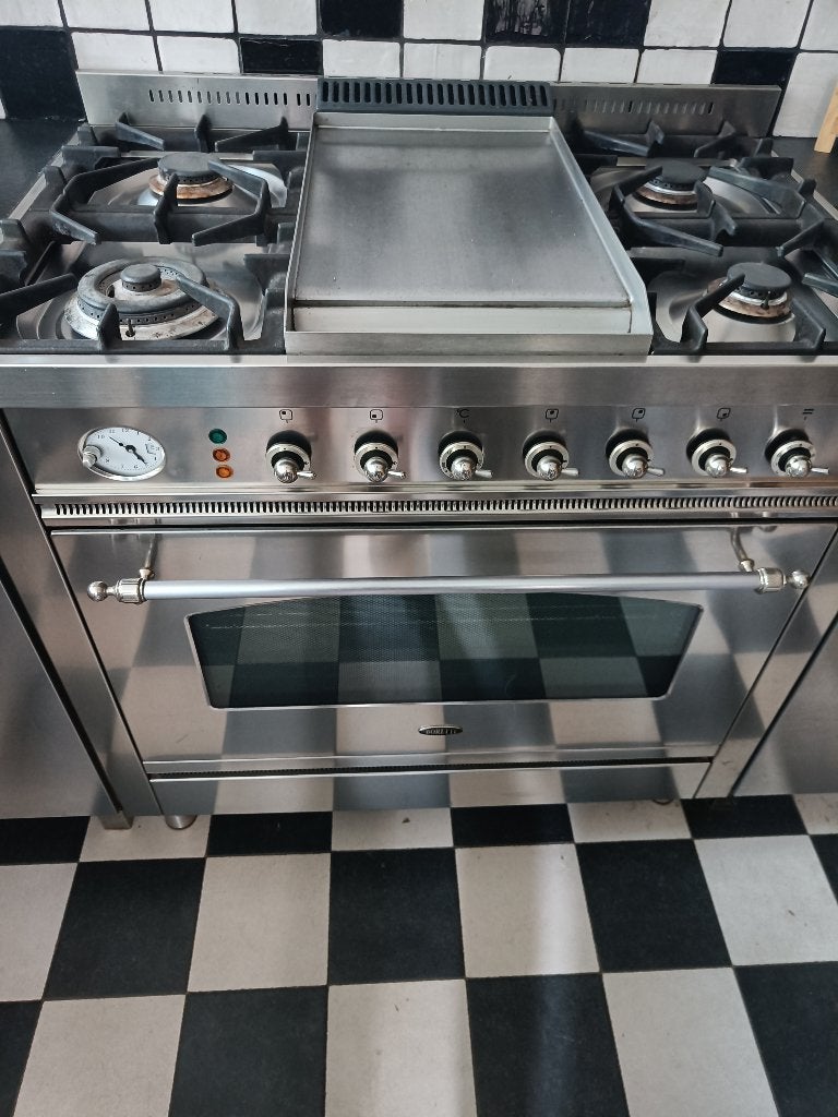 Fornuis Boretti, 90 CM met frytop, Ophalen, Gebruikt, Gas, 85 tot 90 cm