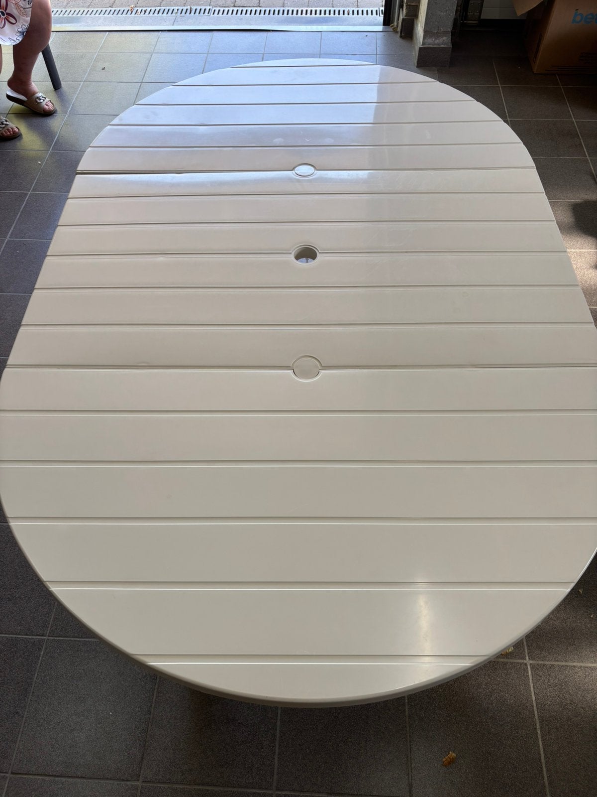 Grote ovalen tuintafel, Tuin en Terras, Ophalen, Zo goed als nieuw, Ovaal
