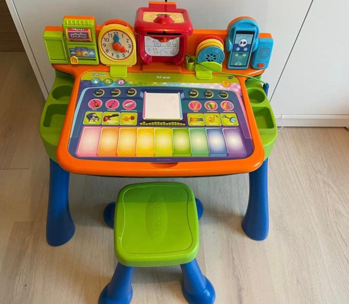 Activiteitentafel vtech, Ophalen, Zo goed als nieuw