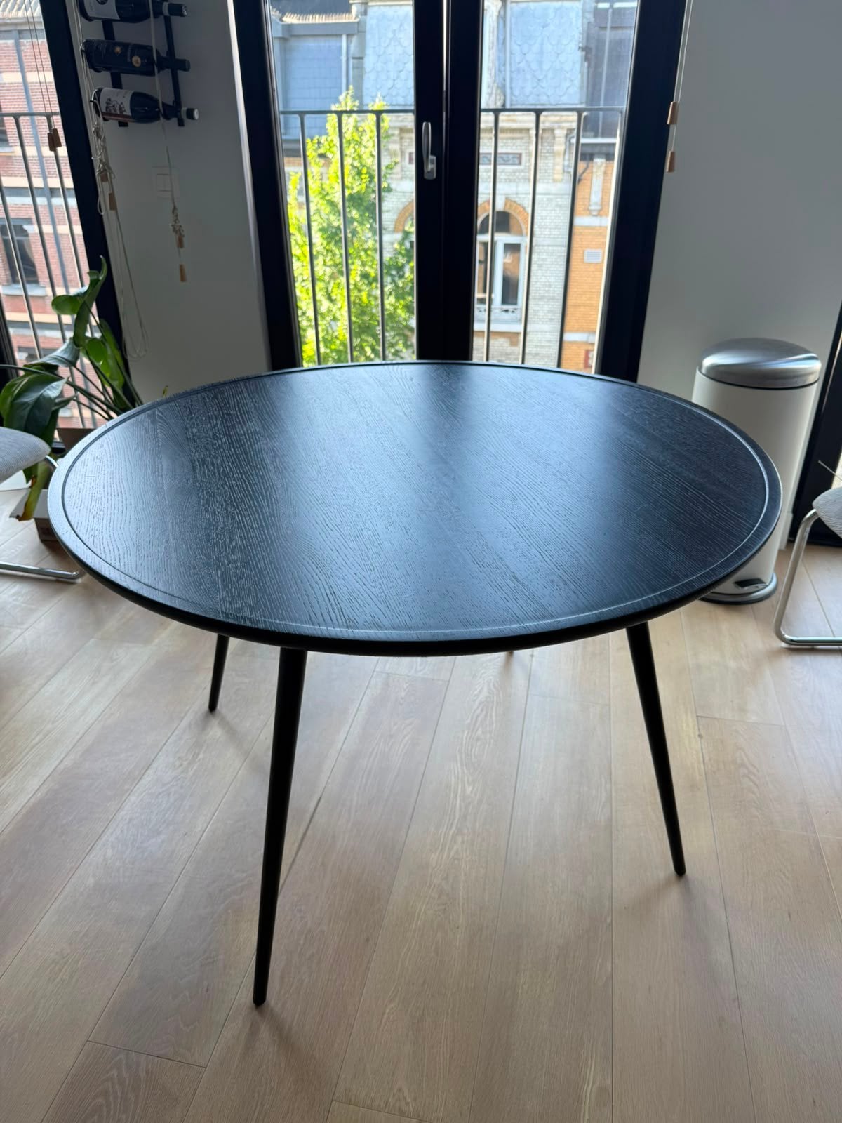 Mater designer ronde eettafel, Huis en Inrichting, Tafels | Eettafels, Ophalen, Zo goed als nieuw