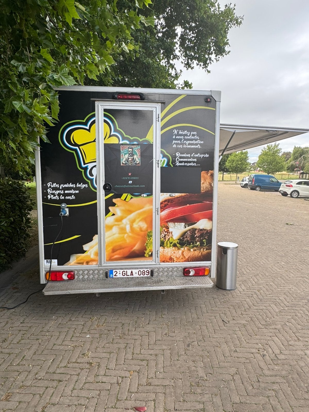 Food truck friterie a vendre avec emplacement, Ophalen