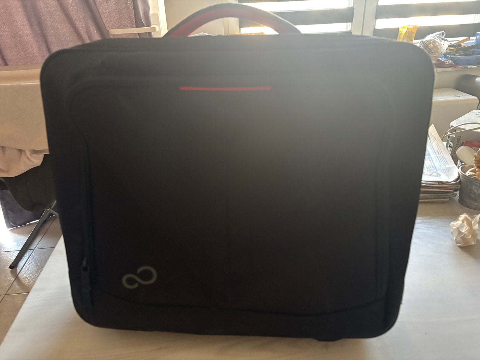 Trolley Fujitsu, Enlèvement ou Envoi, Utilisé