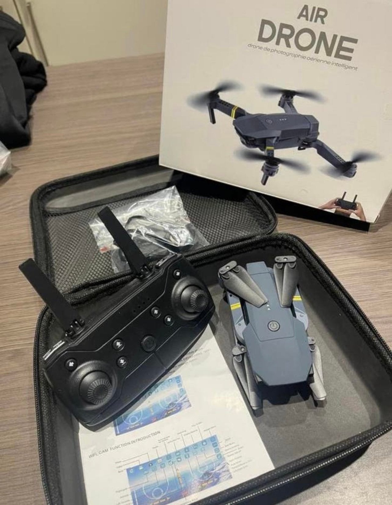 Air drone, Audio, Tv en Foto, Drones, Ophalen of Verzenden, Zo goed als nieuw