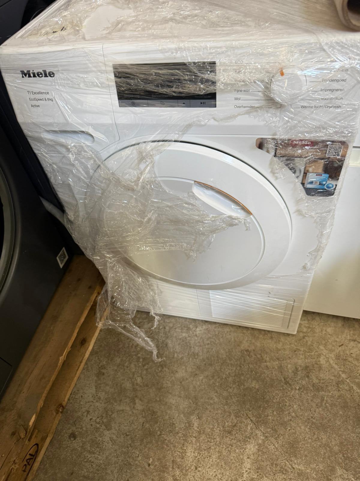 Miele Warmtepomp droger Active T1 TEA535WP 8Kg Nieuw, Neuf, Enlèvement ou Envoi, Élévateur, À condensation