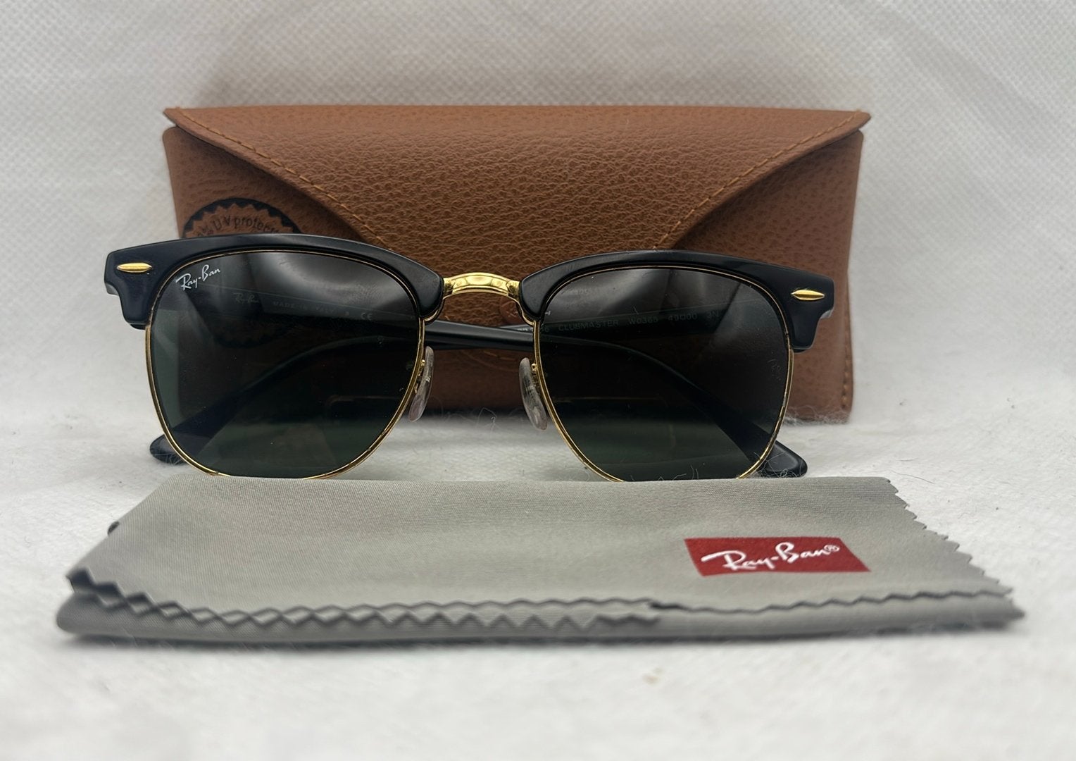 Ray-Ban Clubmaster RB3016 W0365 49 mm zonnebril — zwart/goud, Ophalen of Verzenden, Gebruikt, Ray-Ban