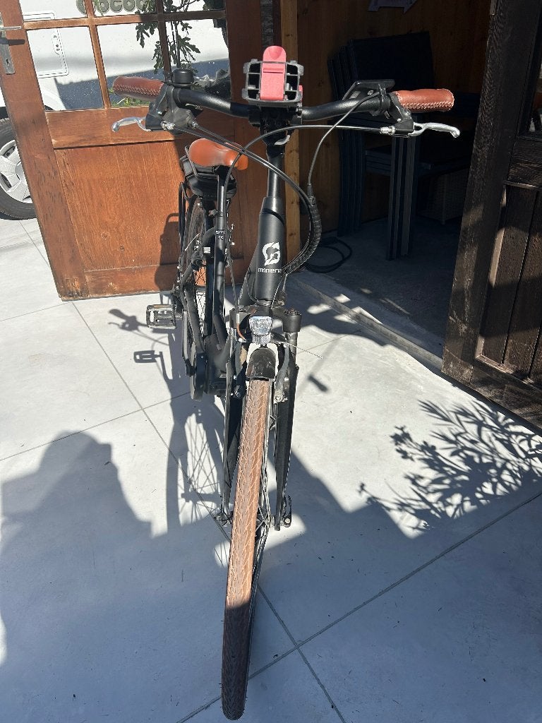 Elektrische fiets, Fietsen en Brommers, Elektrische fietsen, Zo goed als nieuw, 47 tot 51 cm, 50 km per accu of meer, Ophalen